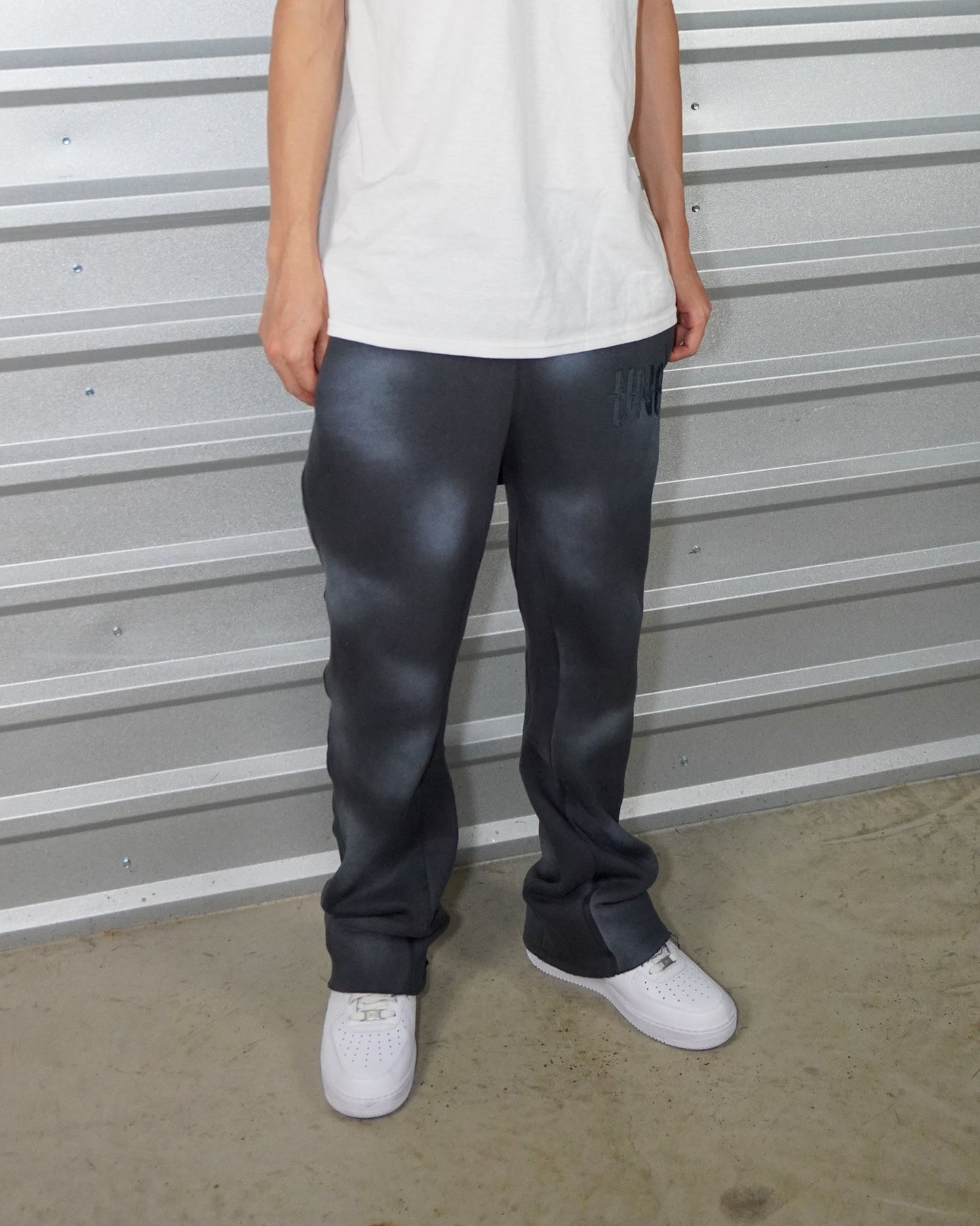 WASHED FLARED SWEATPANTS - GREY image 2