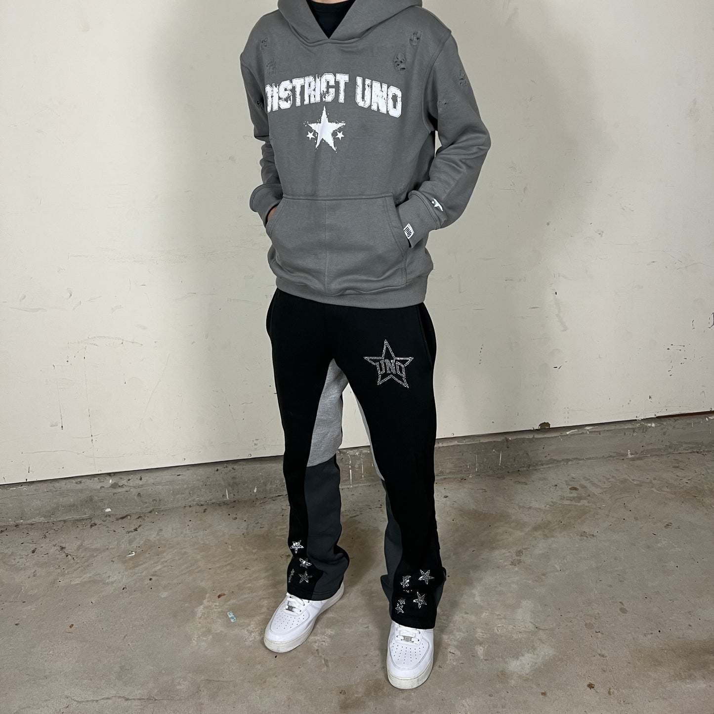 TOP STAR FLARED SWEATPANTS - RHINESTONE image 1