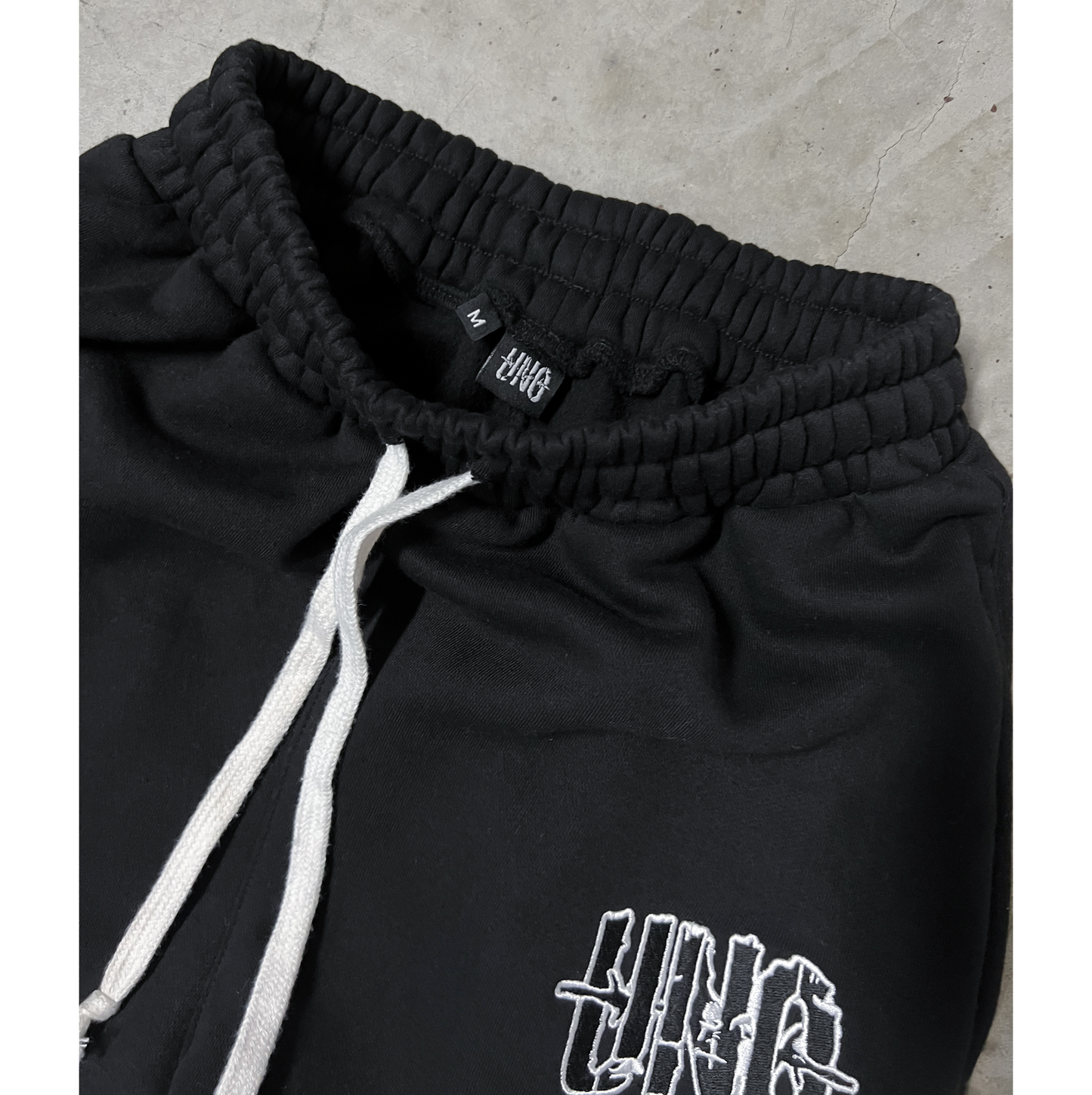UNO ZIPPER SWEATPANTS image 5